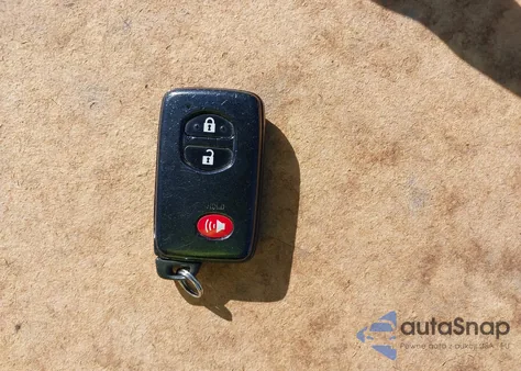 2013 Toyota Prius Two from USA, damaged, VIN JTDKN3DU9D5564053